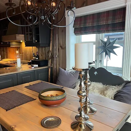 Ullsheim Grendehytte *