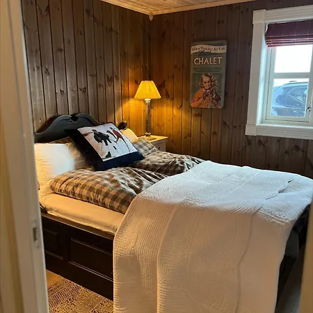 Ullsheim Grendehytte * Beitostolen